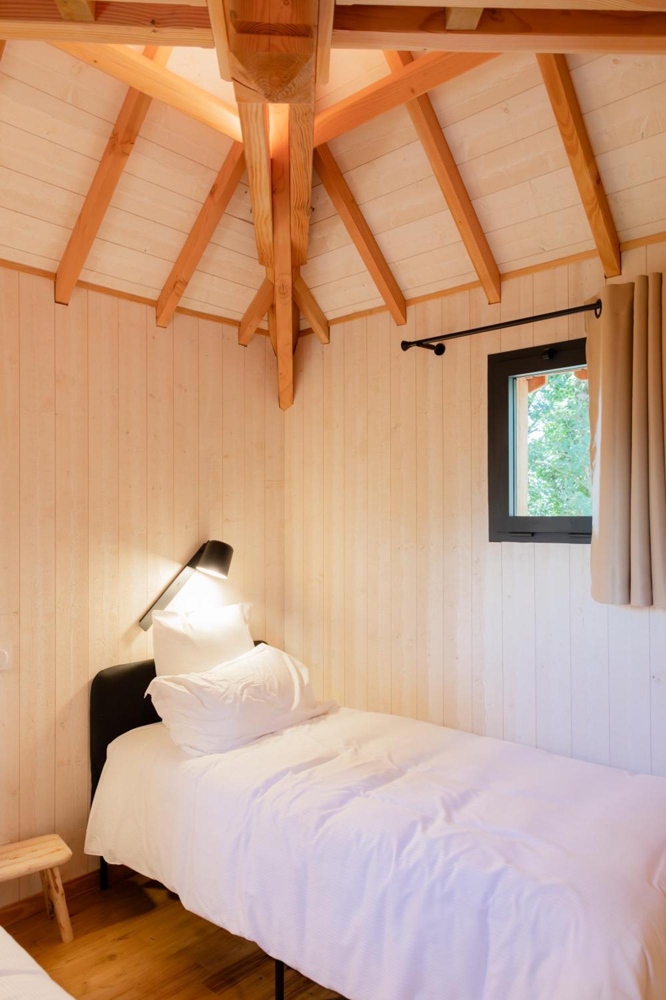 Dolce Et Cabane Berat Extérieur photo