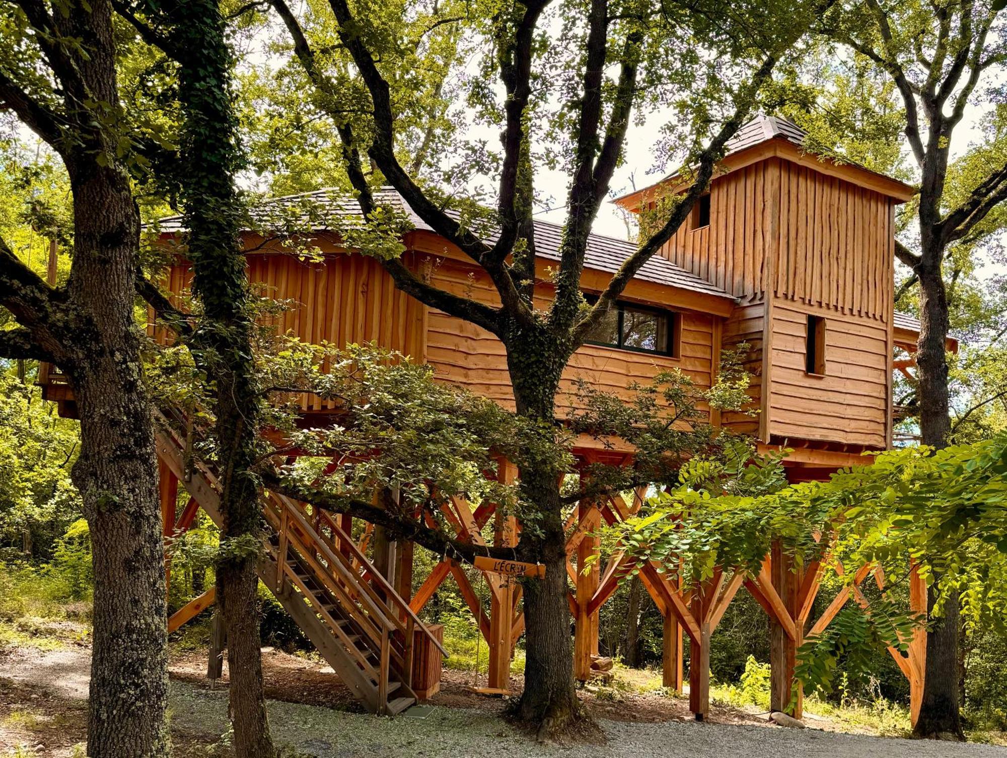 Dolce Et Cabane Berat Extérieur photo